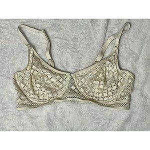 Adore Me Tatum White Lace Mesh Overlay Full Coverage Bra Sz 36DD‎